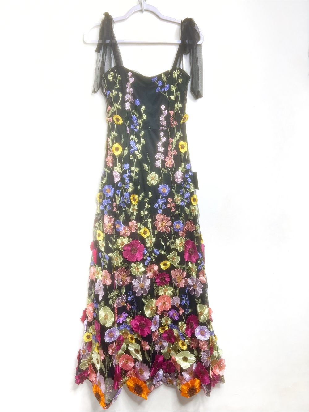 Lulus Thriving Poise Black 3D Floral Embroidered Tie-Strap Maxi Dress NWT Size L - Picture 4 of 17